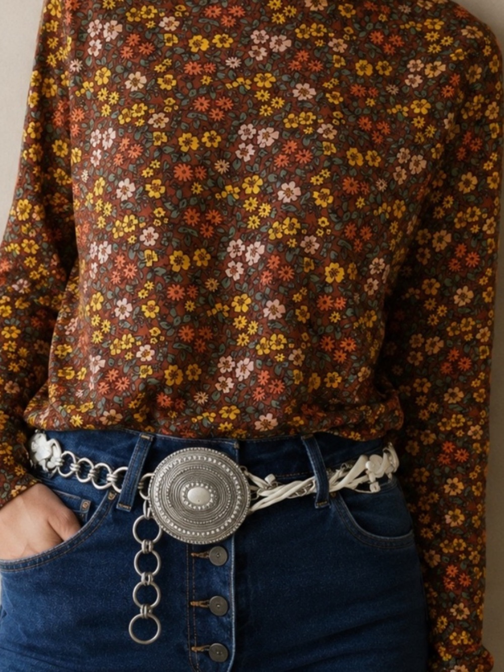 Vintage Y2K White Leather & Chain Boho Belt Beaded Medallion Festival Belt